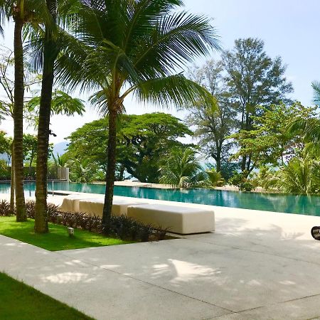 By The Beach - Luxury 2 Bedrooms Family Suite Batu Feringgi Luaran gambar